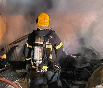  Casa às margens da BR-470 em navegantes pega fogo e casal de idosos morrem